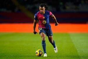 记者：孔德仍将在巴萨继续效力，关于新合同的谈判正在取得进展