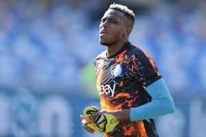 曼晚：曼联正在寻找新前锋，他们仍被认为是奥斯梅恩的潜在下家