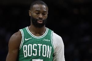 杰伦-布朗：我们团队的成长还处于初期 我会帮队友们减压