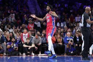 76人背靠背客战骑士！恩比德&麦凯恩伤病恢复缺阵 乔治继续缺席